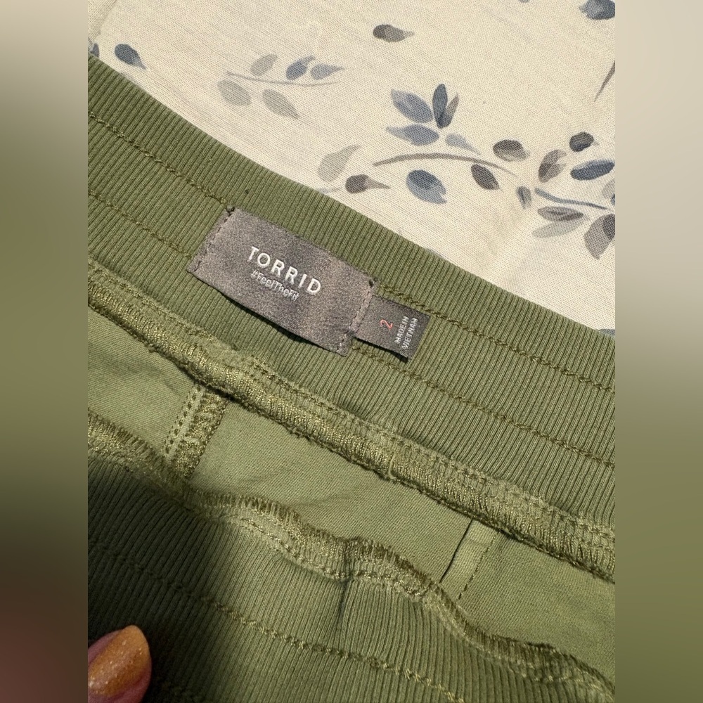 Torrid - High-Rise Pull-On Jogger - Picture 6 of 10